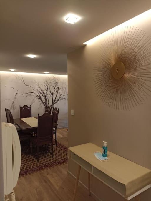 Apartment Tres Bel Rez De Jardin De 53m2. *